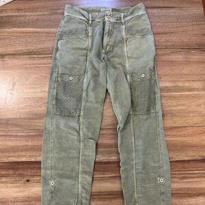 Sundance Olive Green Lace Panel Cargo Pants Size 8 Boho Coastal Grandma Linen